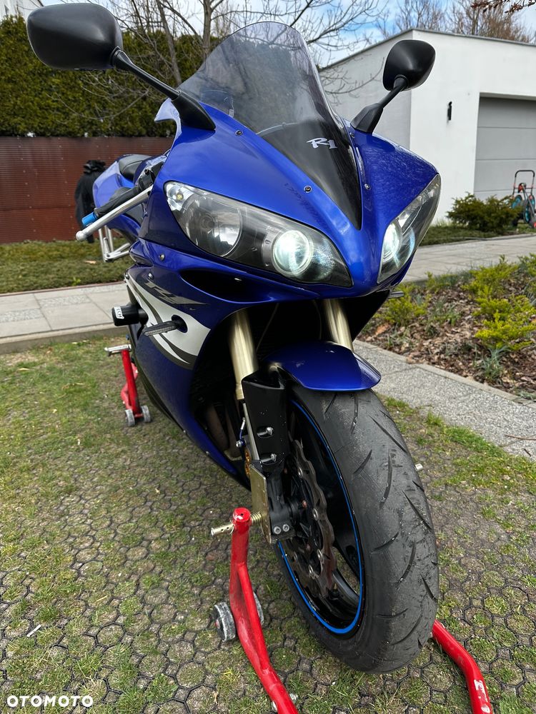 Yamaha YZF - 7