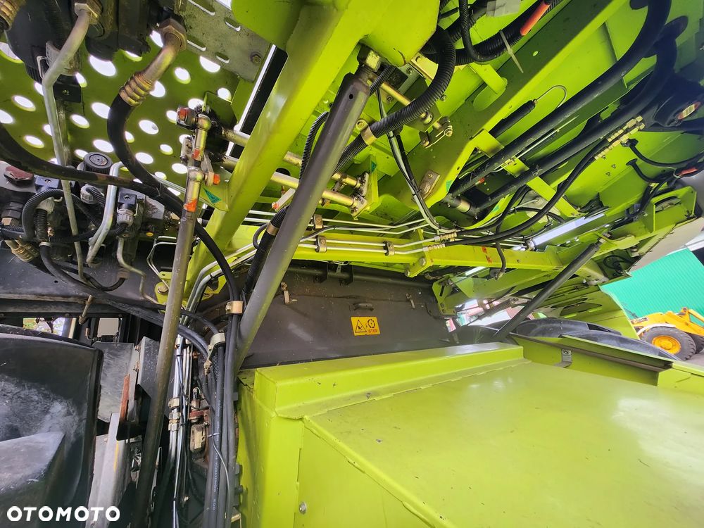 Claas MEDION 310 - 18