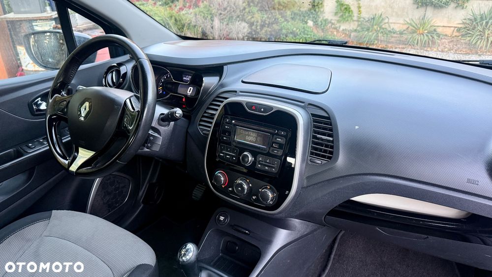 Renault Captur - 24