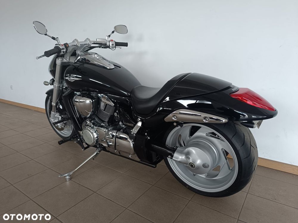 Suzuki Boulevard - 12