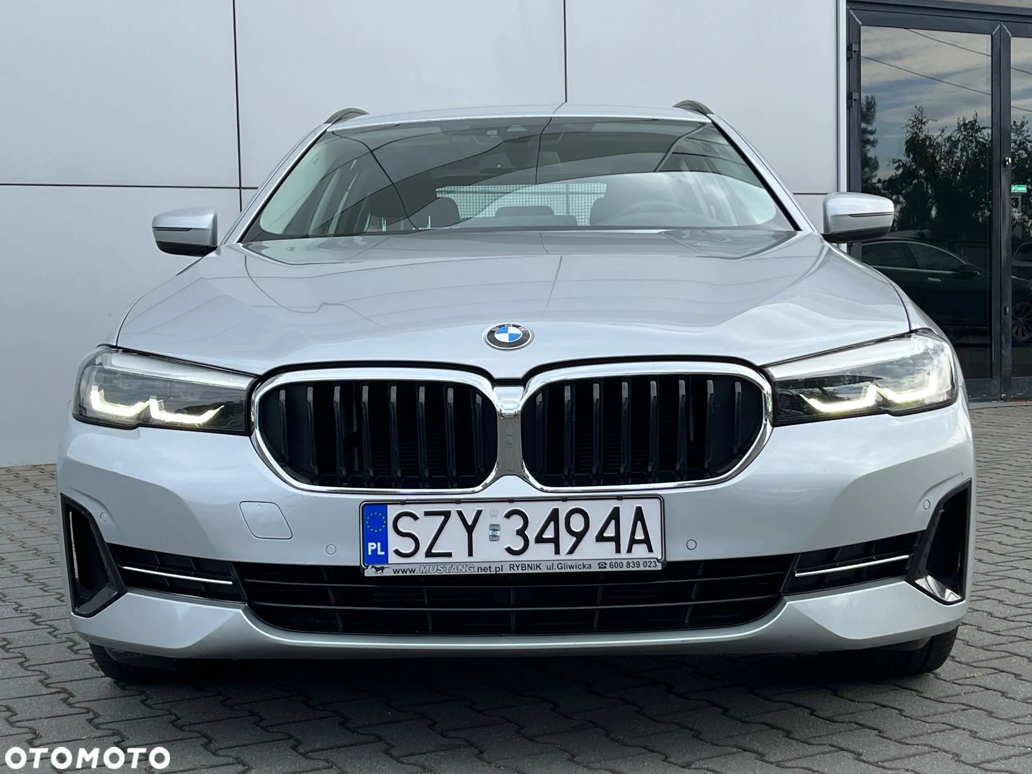 BMW Seria 5 520d xDrive Sport - 5