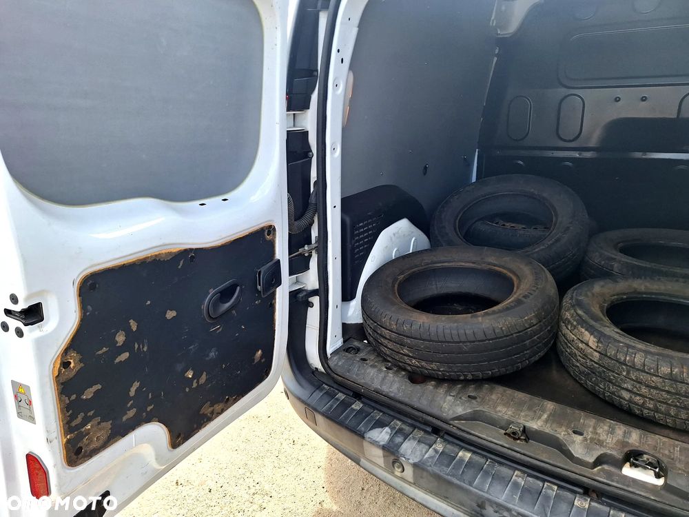 Renault Kangoo 1.5 dCi Zen - 12