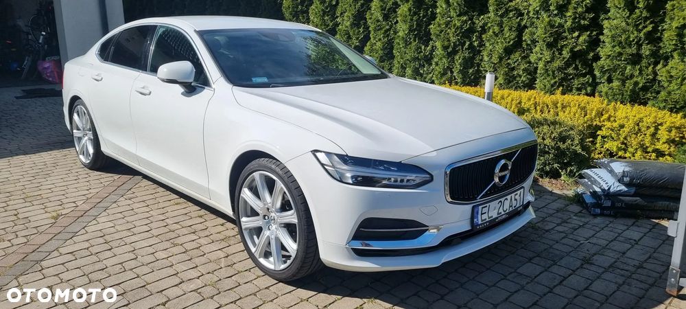 Volvo S90 D4 Momentum - 24