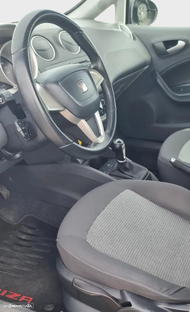 SEAT Ibiza 1.2 12V Reference - 5