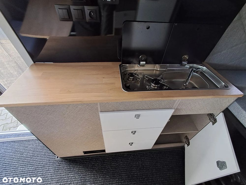 Mercedes-Benz Sprinter Campervan Kamper Automat 6 os Doposażony  FV23% - 12