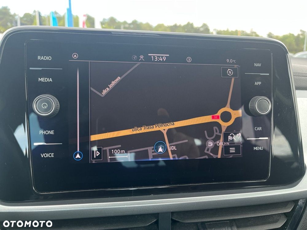 Volkswagen T-Roc - 23