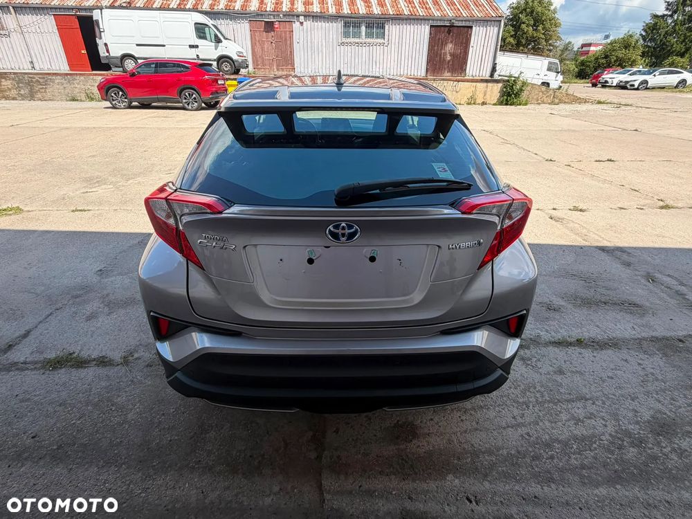Toyota C-HR - 10