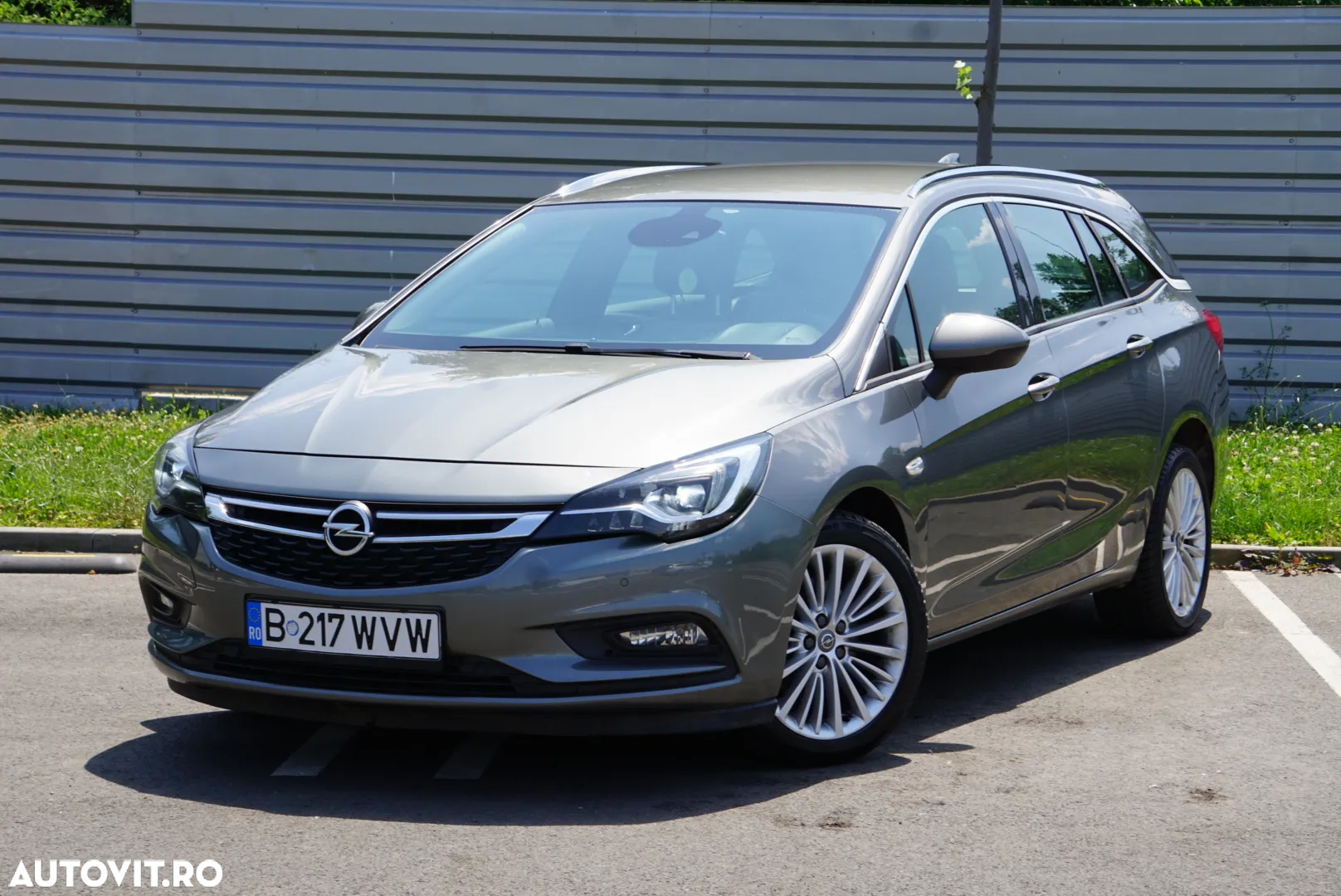 Opel Astra 1.6 BiTurbo CDTI ECOTEC Start/Stop Dynamic - 2