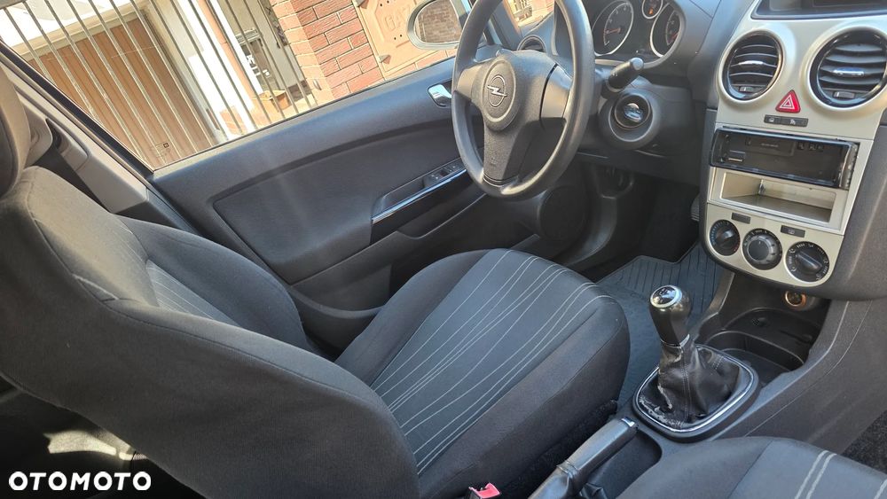 Opel Corsa - 26