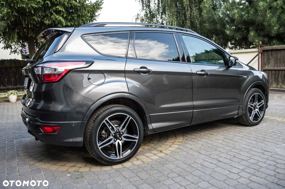 Ford Kuga 2.0 TDCi 4x2 ST-Line - 10
