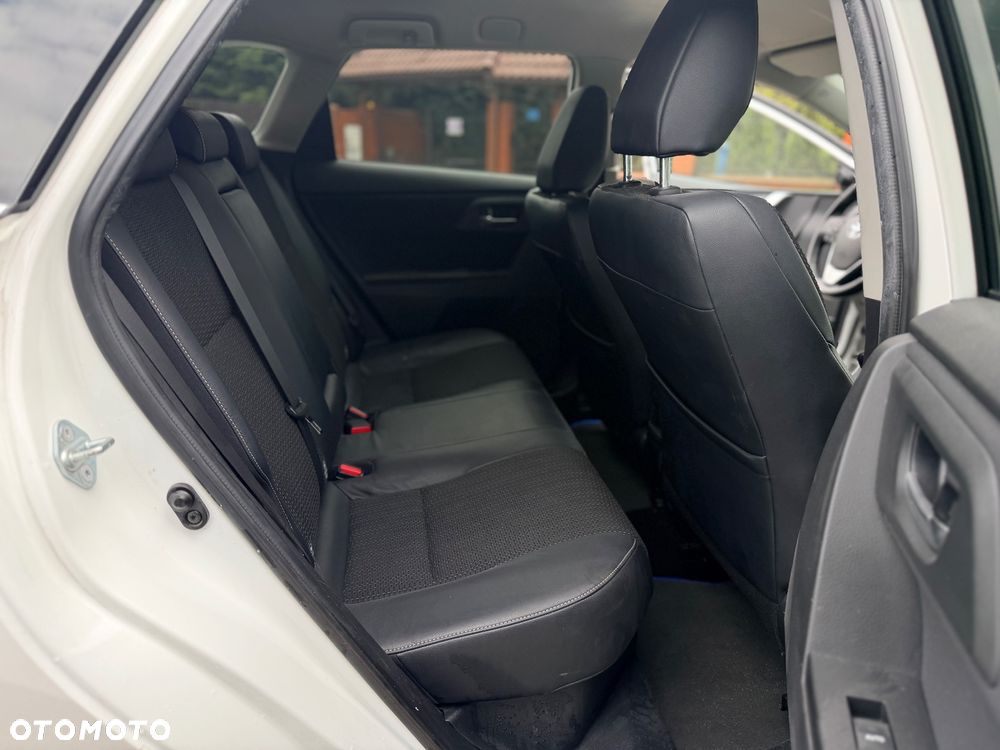 Toyota Auris Hybrid 135 Premium - 13