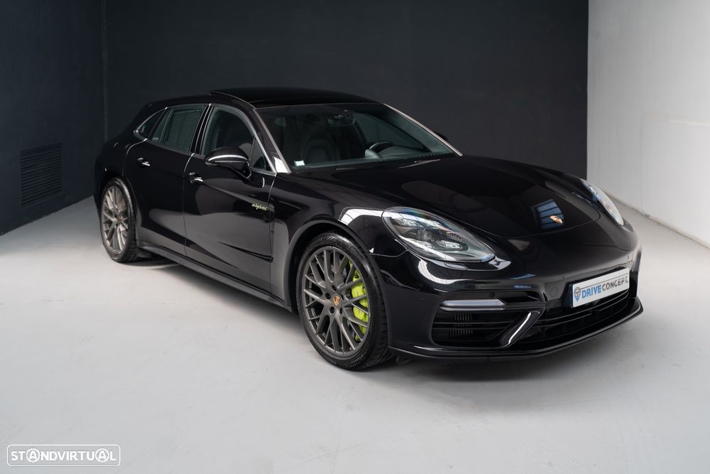 Porsche Panamera Sport Turismo Turbo S E-Hybrid - 1