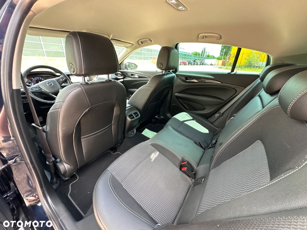 Opel Insignia 1.5 T Innovation S&S - 31