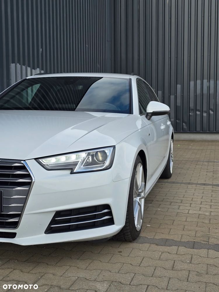 Audi A4 Avant 2.0 TDI DPF S line Sportpaket - 12