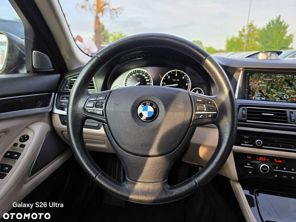 BMW Seria 5 535d xDrive - 34