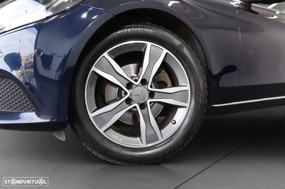 Mercedes-Benz C 200 - 7