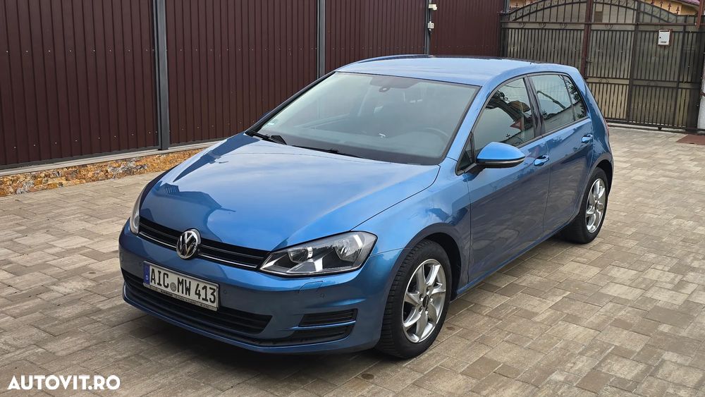 Volkswagen Golf 1.6 TDI DPF BlueMotion - 1