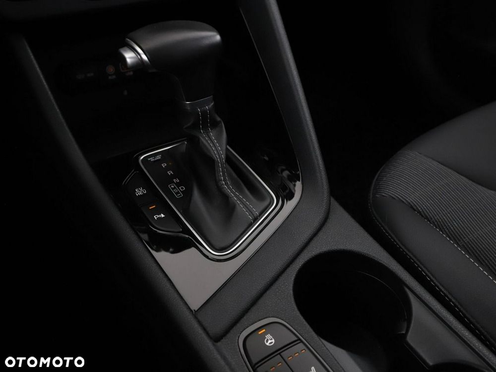 Kia Niro 1.6 GDI PHEV 2WD Spirit - 30