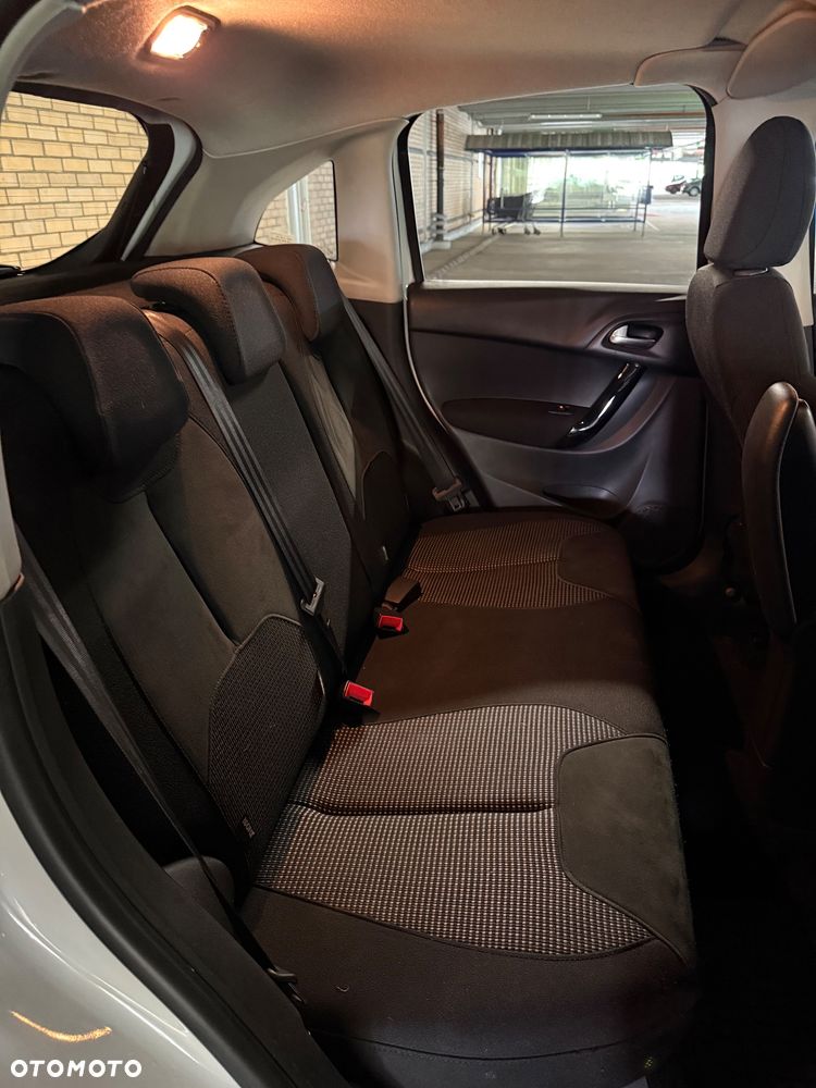 Citroën C3 1.2 VTi Exclusive - 33