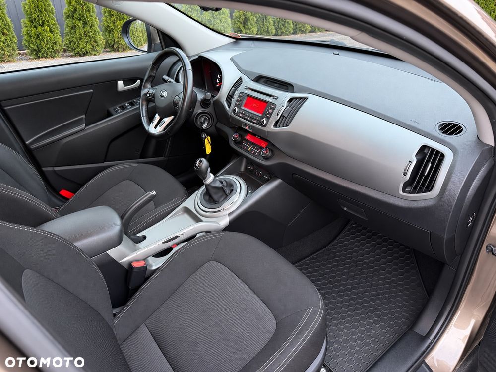 Kia Sportage 1.7 CRDI M 2WD - 10