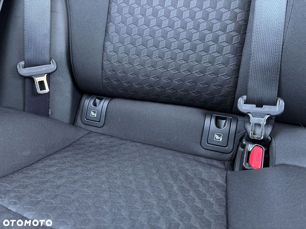 Toyota Yaris Hybrid 1.5 Comfort - 23