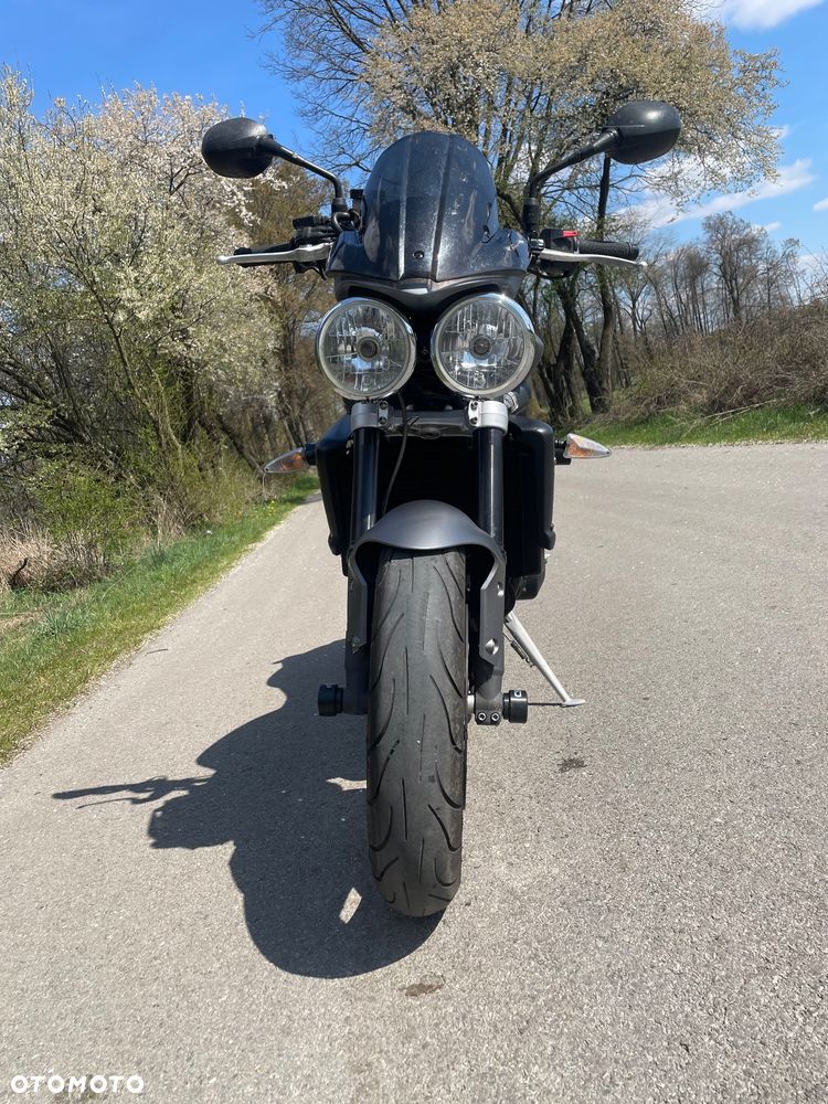 Triumph Street Triple - 7