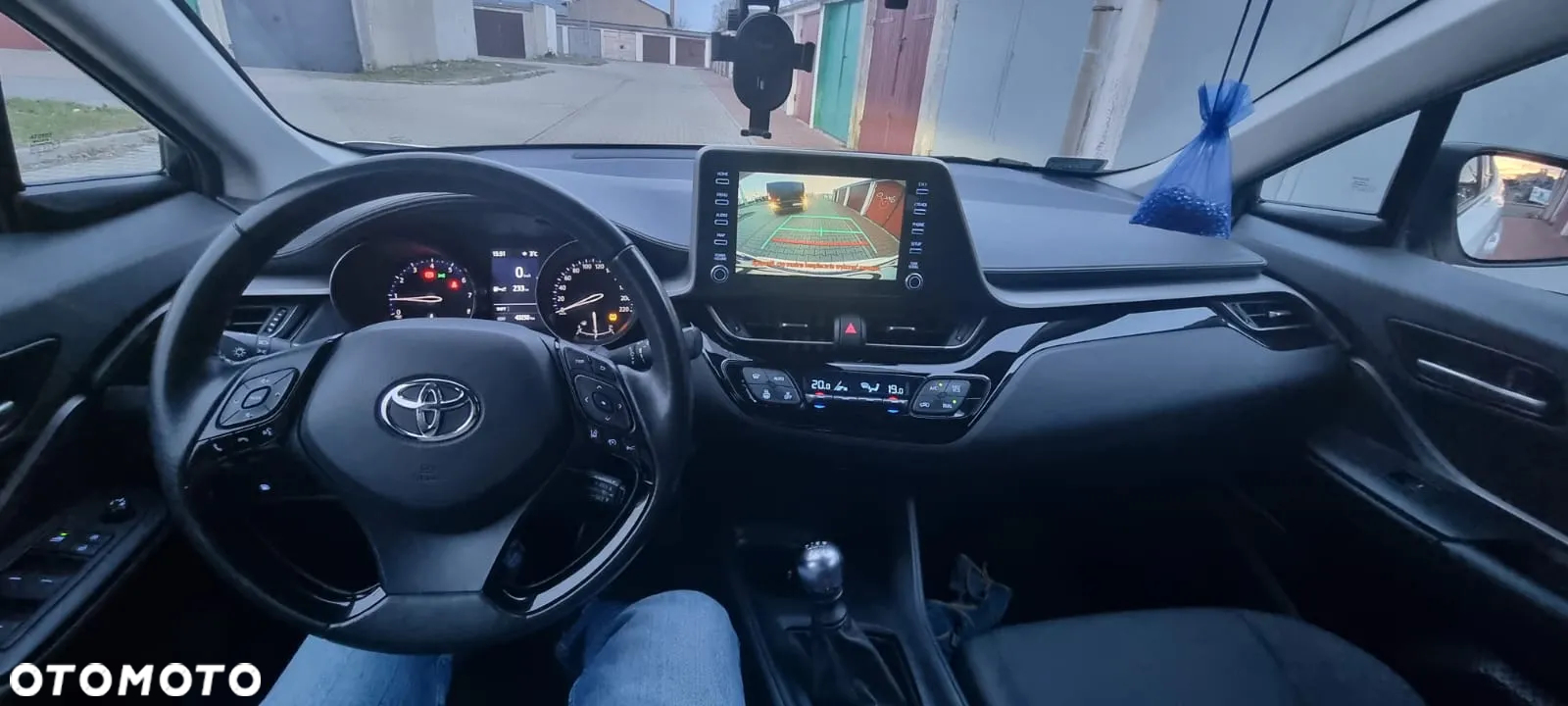 Toyota C-HR 1.2 T Comfort - 13