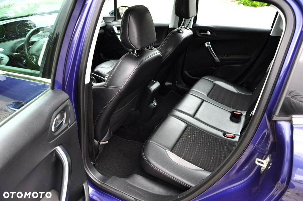 Peugeot 2008 - 24