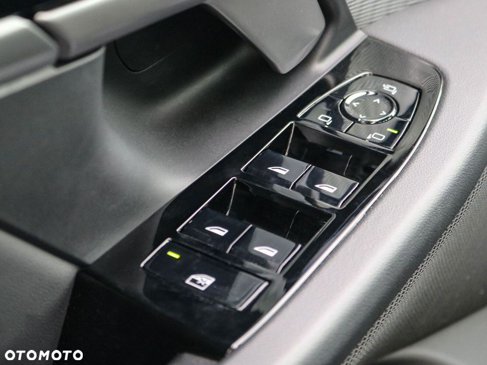 BMW Seria 5 - 16