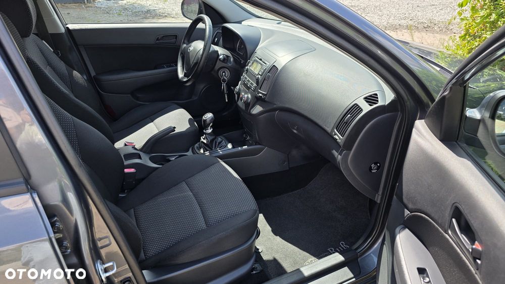 Hyundai i30 1.4 Edition Plus - 27