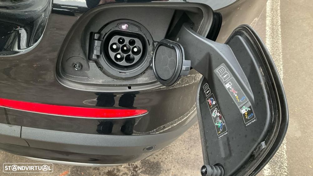 Mercedes-Benz GLC 300 e 4Matic - 8