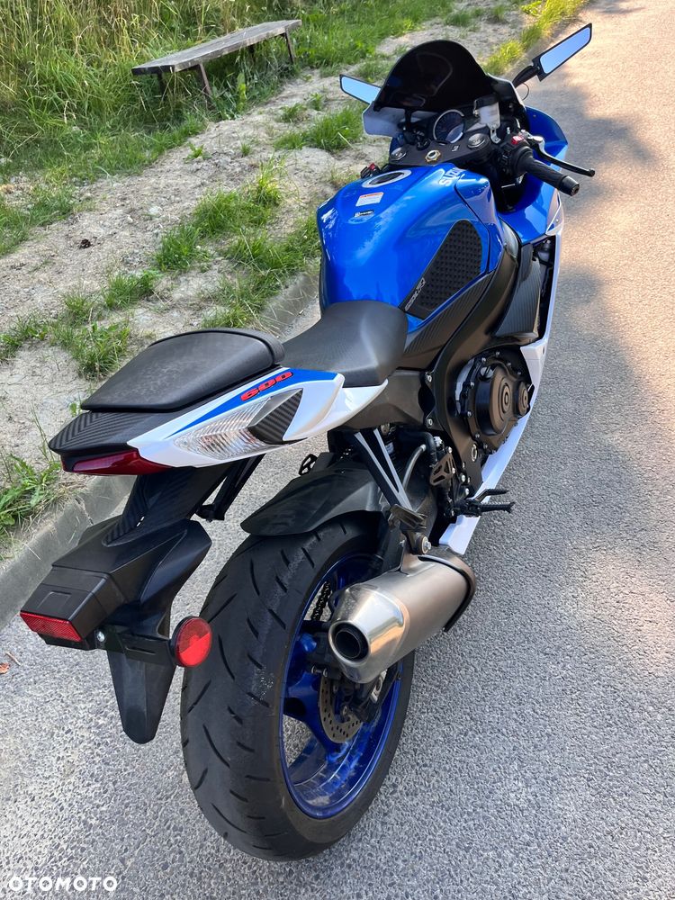 Suzuki GSX-R - 11