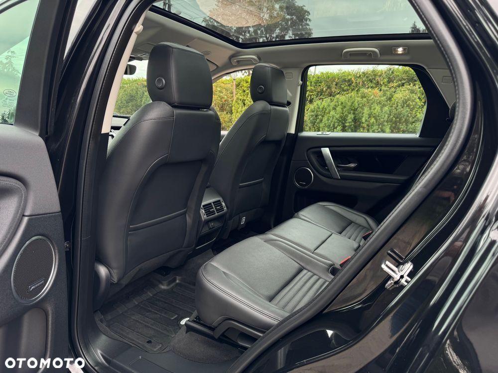 Land Rover Discovery Sport - 22