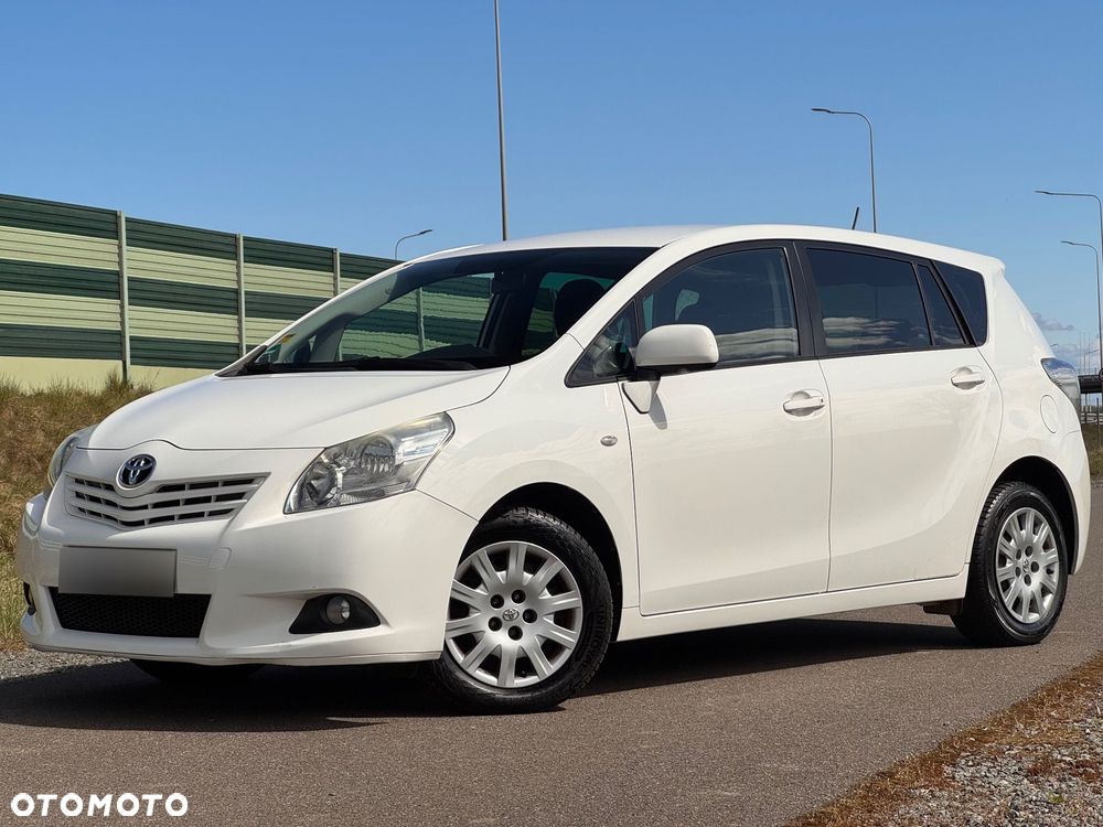 Toyota Verso 1.6 7-Sitzer Life - 2