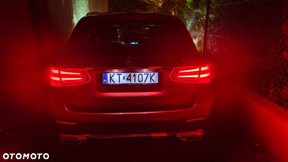 Mercedes-Benz GLC 300 4-Matic - 25