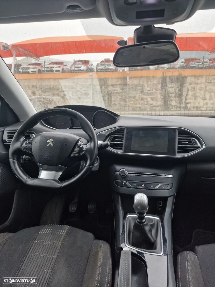 Peugeot 308 SW BlueHDi 120 Stop & Start Active - 6
