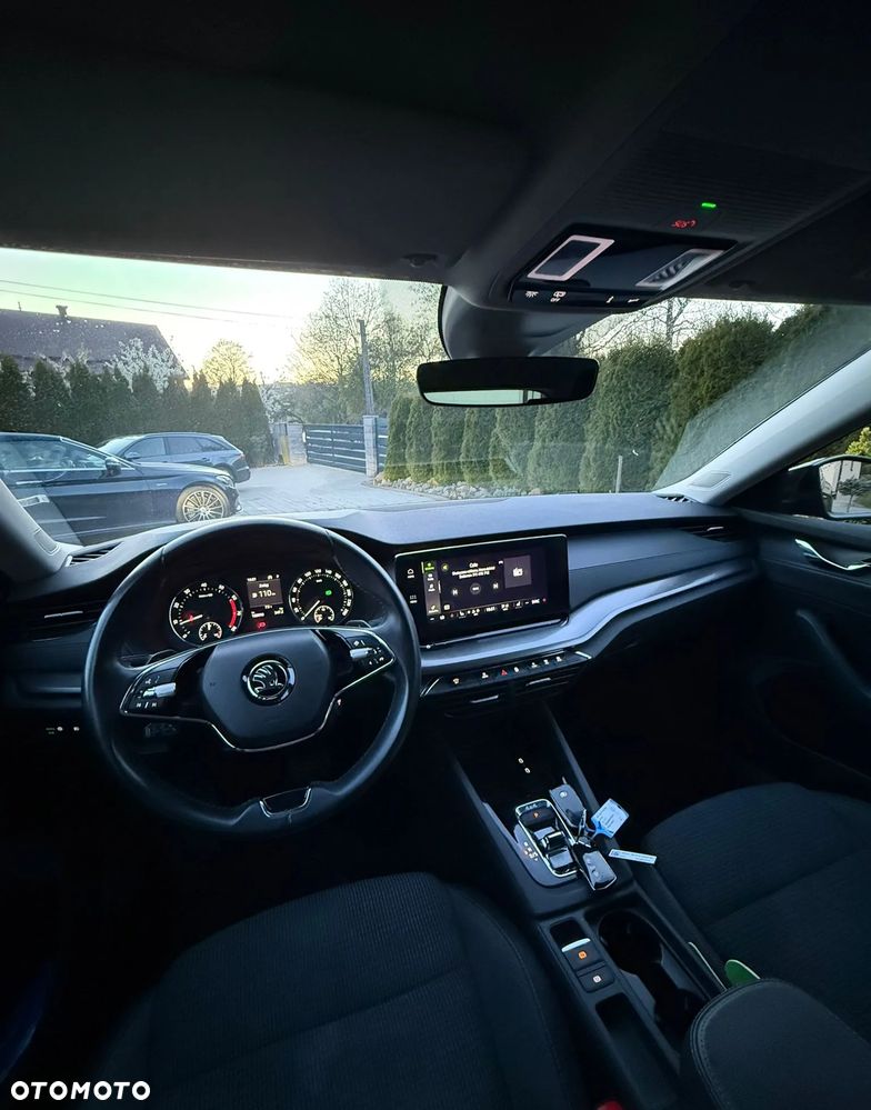 Skoda Octavia 2.0 TSI 4x4 DSG Ambition - 9