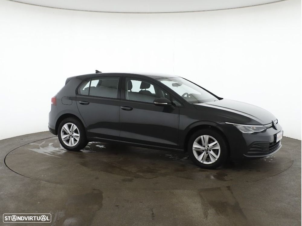 VW Golf 1.0 eTSI Life DSG - 7