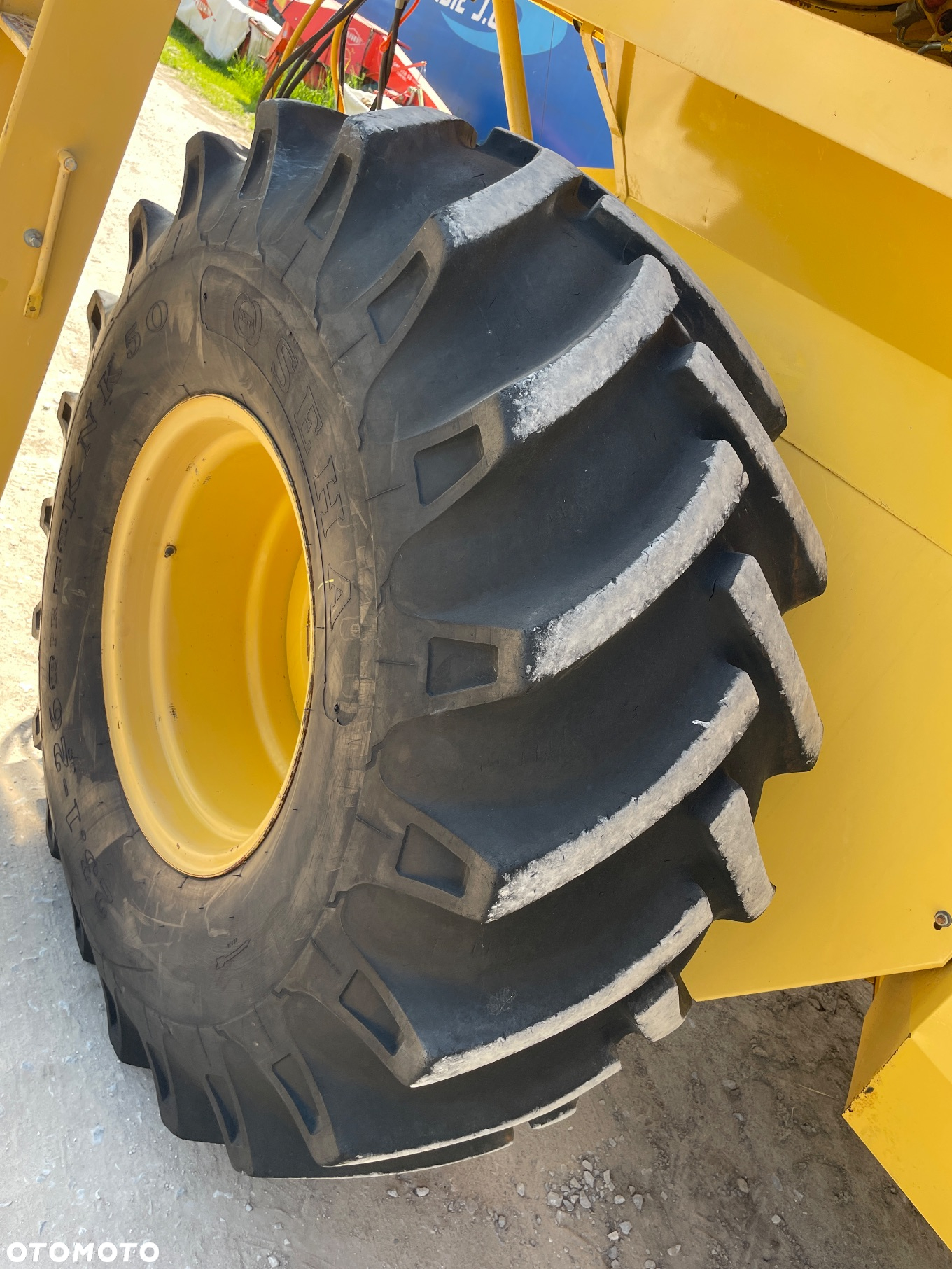 New Holland TX 32 - 17