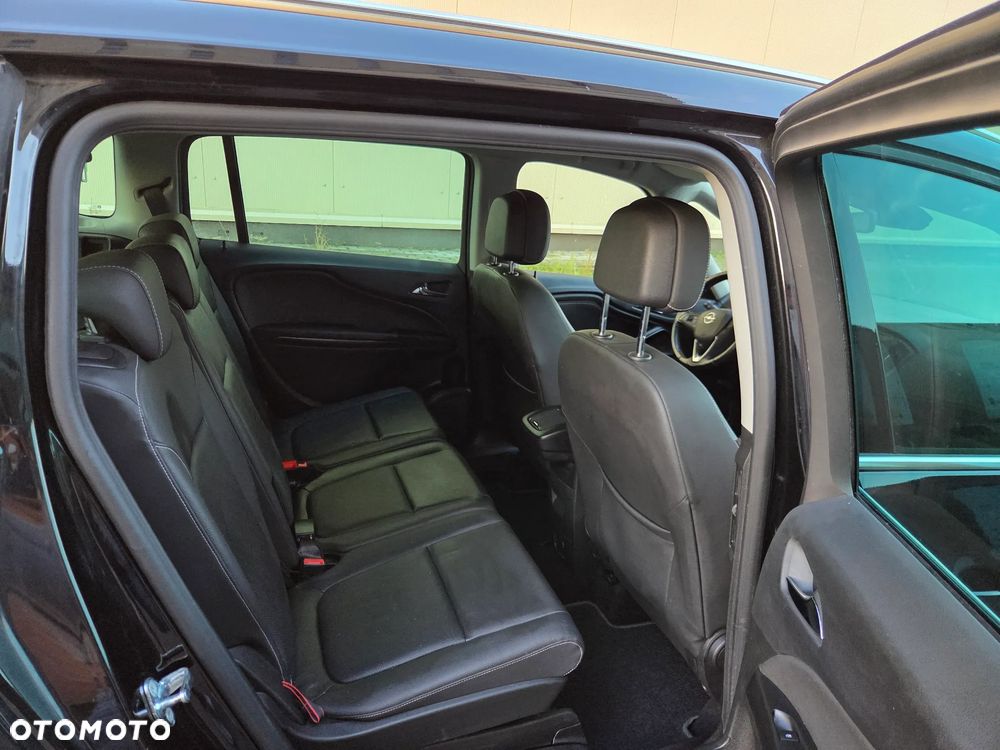 Opel Zafira 2.0 D Start/Stop Business - 34