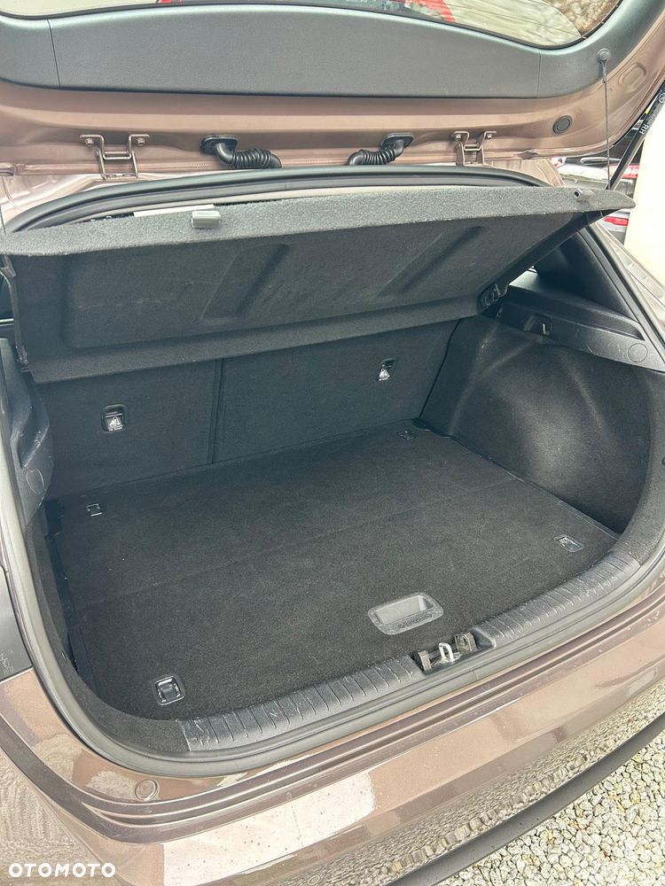 Kia Ceed 1.4 L - 16