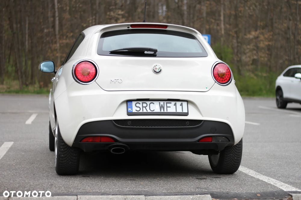 Alfa Romeo Mito 1.3 JTDM Distinctive S&S - 10