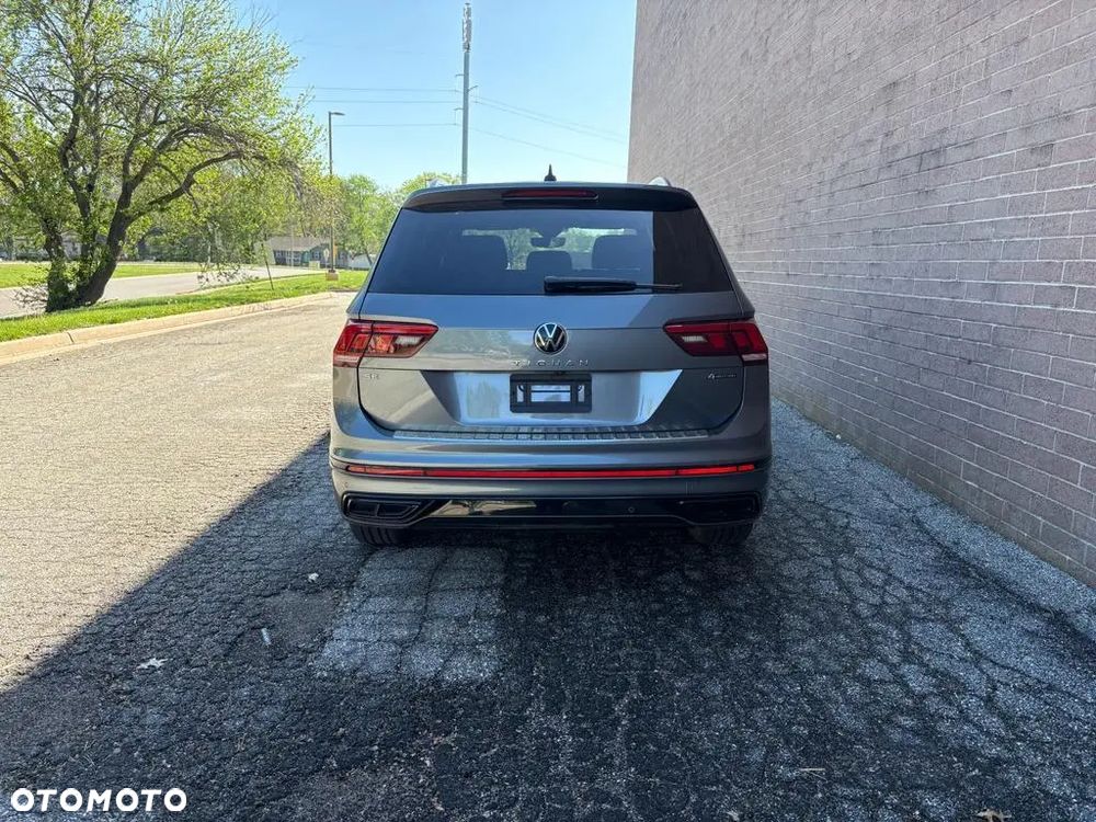 Volkswagen Tiguan 2.0 TSI 4Mot R-Line DSG - 4