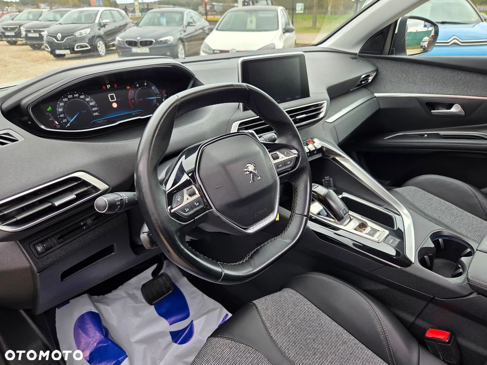 Peugeot 5008 BlueHDI 130 EAT8 Allure Business-Paket - 18