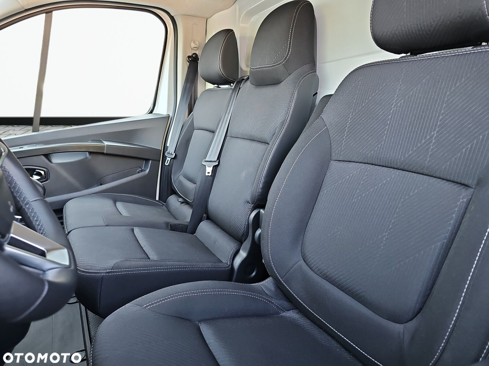 Renault Trafic L2H1 EXTRA - 12
