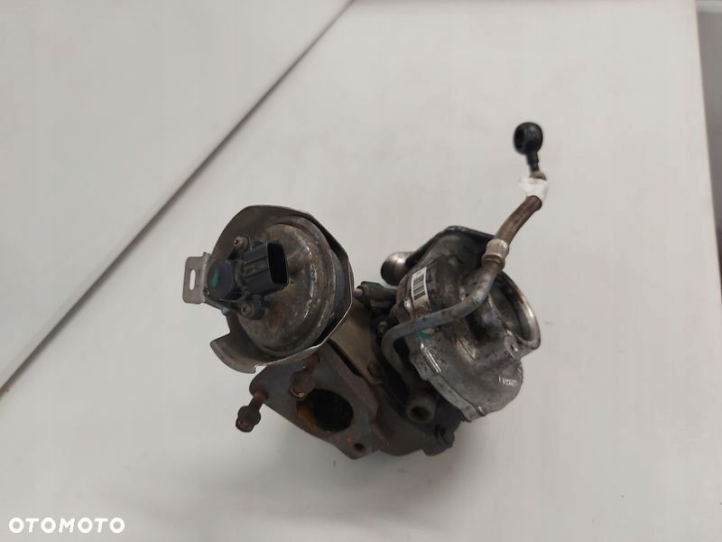 citroen c5 x7 2.0 hdi turbosprężarka turbina - 5