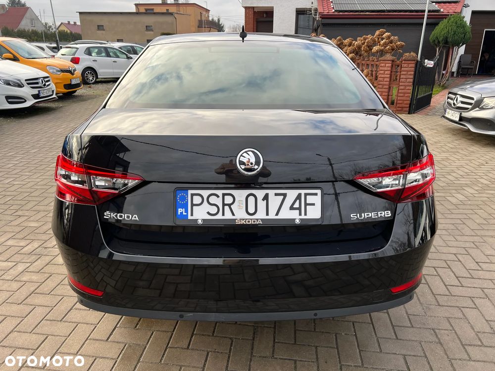 Skoda Superb - 36