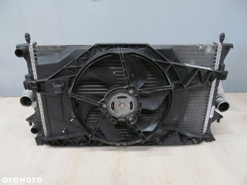 RENAULT LAGUNA II LIFT 1.9 CHLODNICE WENTYLATORY 05-08 - 2