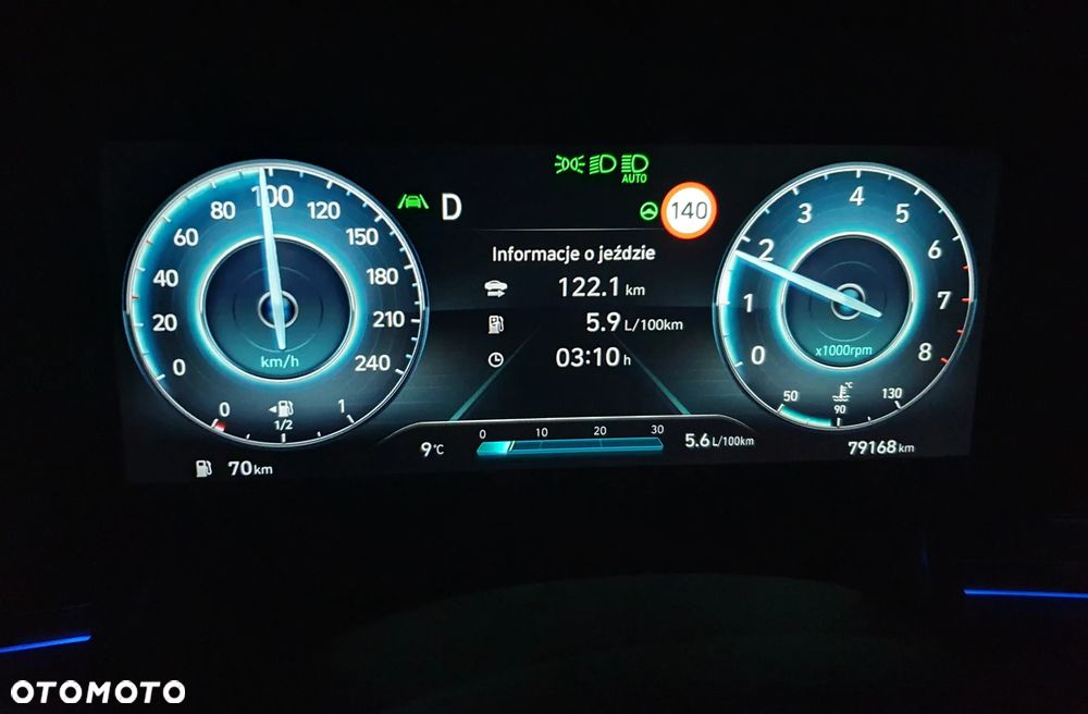 Hyundai Elantra 1.6 Executive CVT - 12