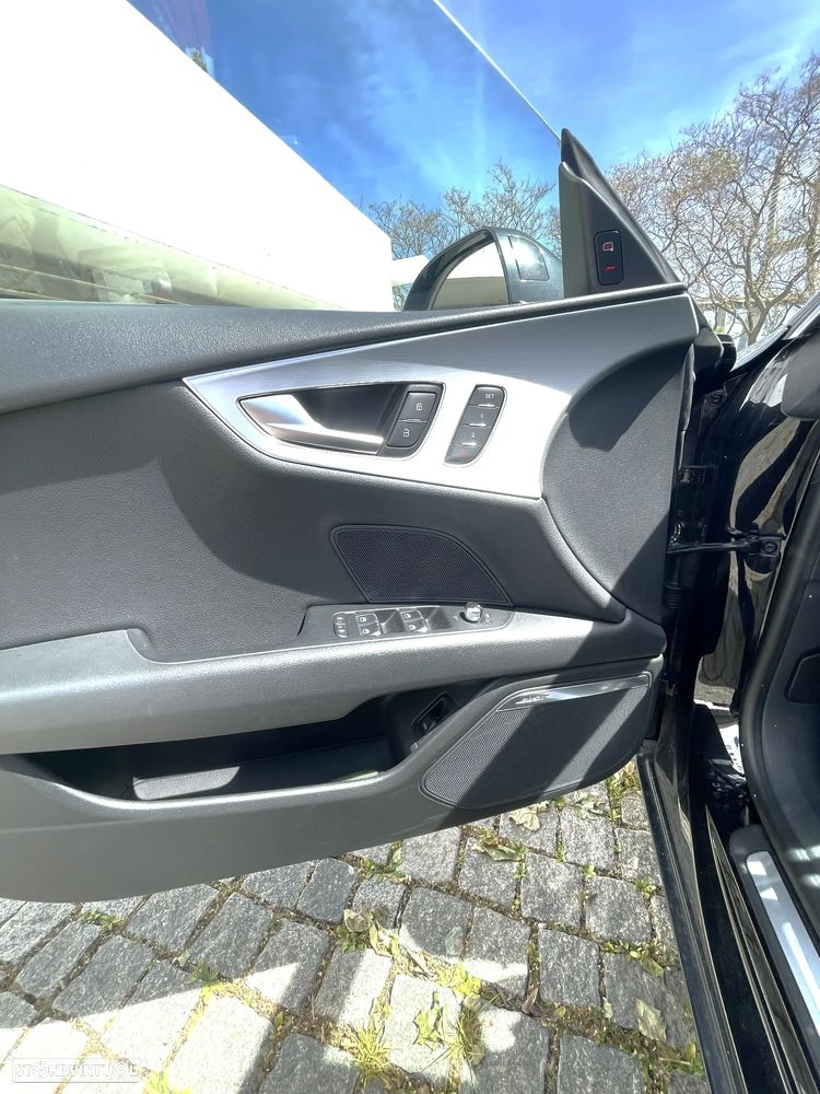 Audi A7 Sportback 3.0 TDI V6 Multitronic - 14